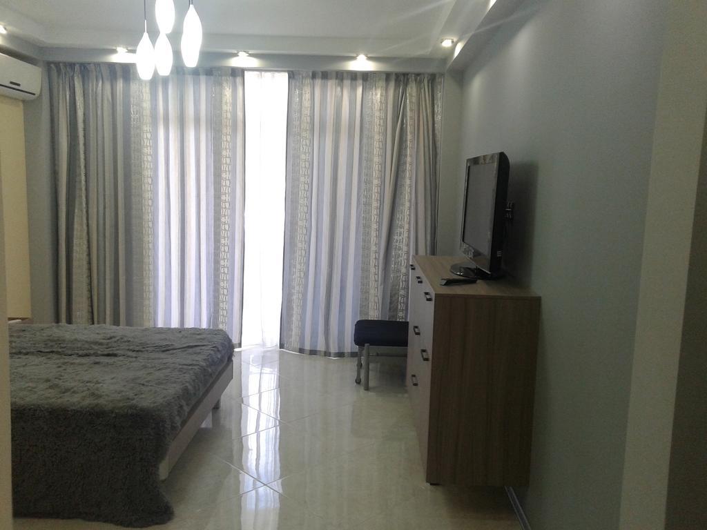 Apartment At Sunset Kvariati Εξωτερικό φωτογραφία