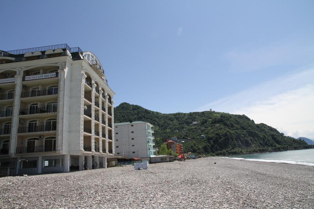 Apartment At Sunset Kvariati Εξωτερικό φωτογραφία